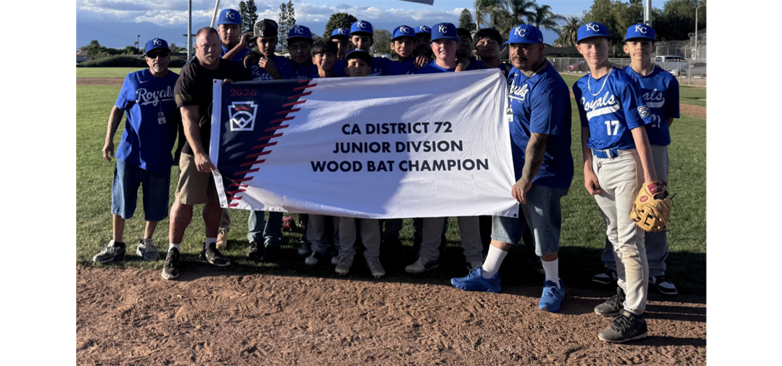 JURUPA VALLEY JUNIOR ROYALS